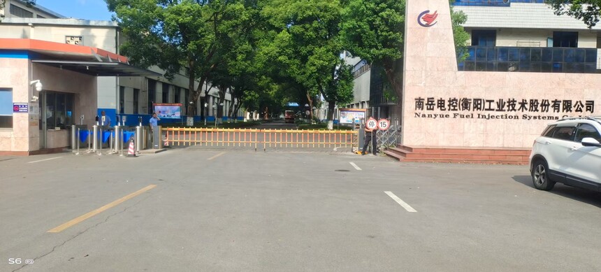 cae3ea92e05f4b8284a13fc6256ff50.jpg