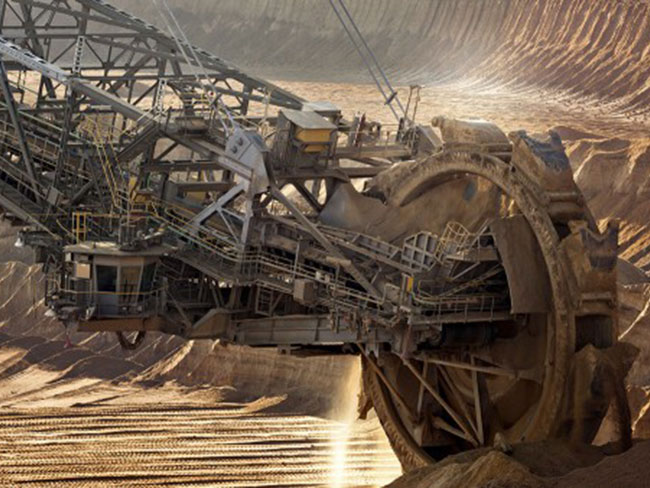 68731_16_9-schaeffler-industry-solutions-raw-materials-mining-and-processing_rwd_600.jpg