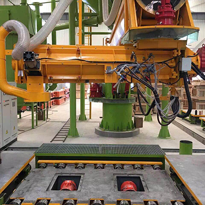 三臂固定混砂机