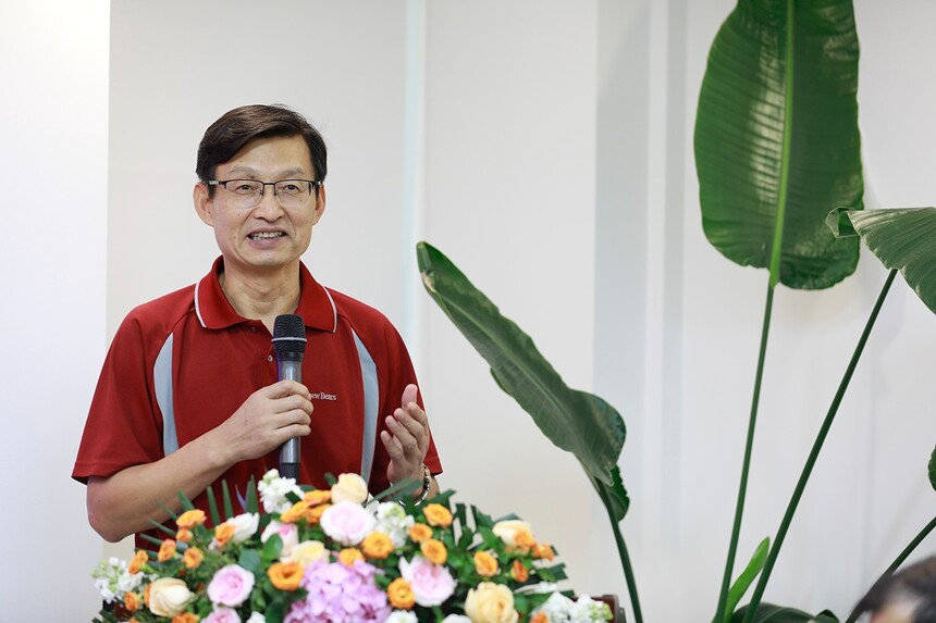 1758886968455332.jpg 2山东滨化集团发展顾问、原法国BOURBON公司独立监事王国伟先生.JPG