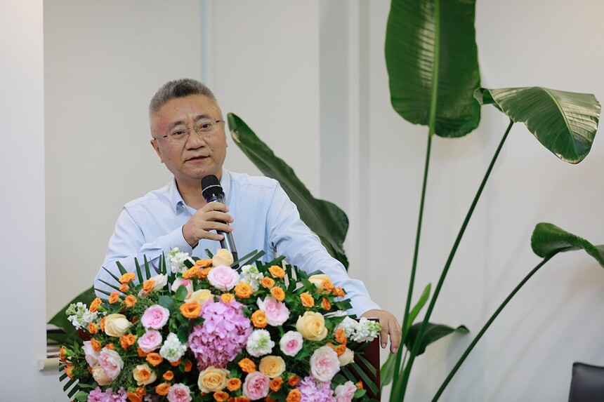 1758887031163324.jpg 6北京冠衡律师事务所主任刘卫东先生.JPG