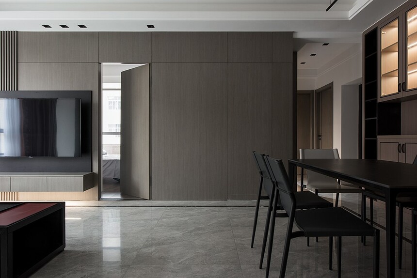 1691134616308933.jpg 隐形门.jpg