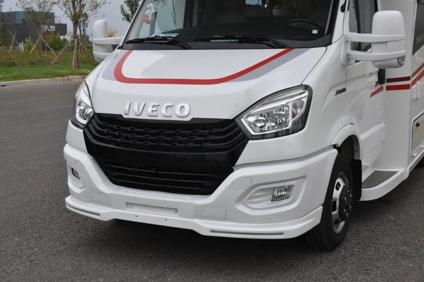 麒麟c620玩家版-z-山东新重汽广雨房车销售有限公司