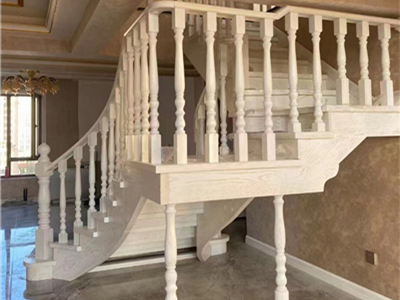 1754459864558848.jpg 楼梯.jpg