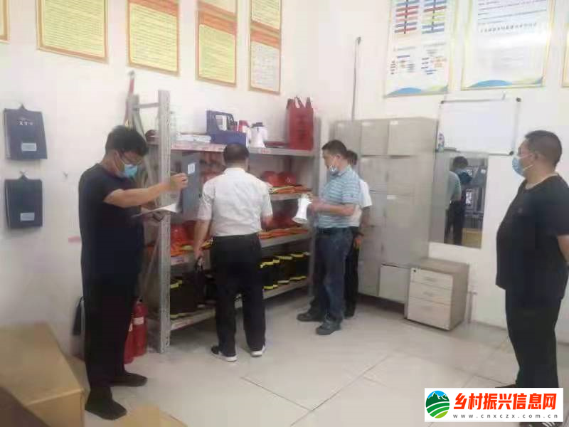 72ccfe51a6738f9516d4cac6568f209.jpg