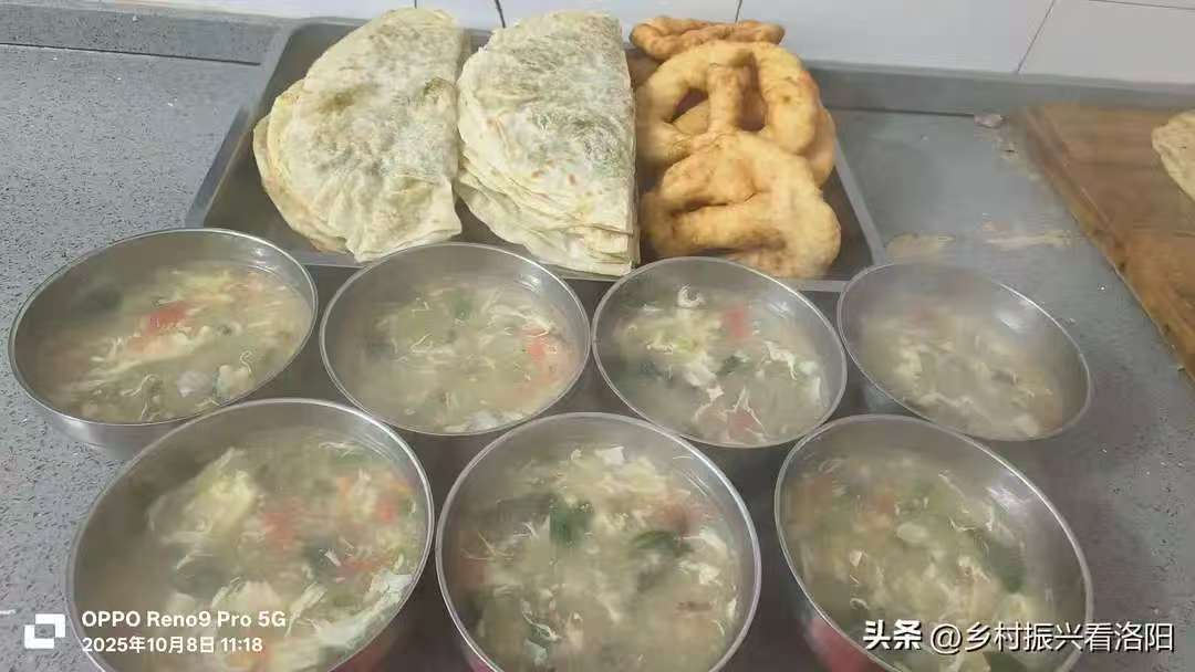 1759897563666614.jpg 1759897563666614.jpg