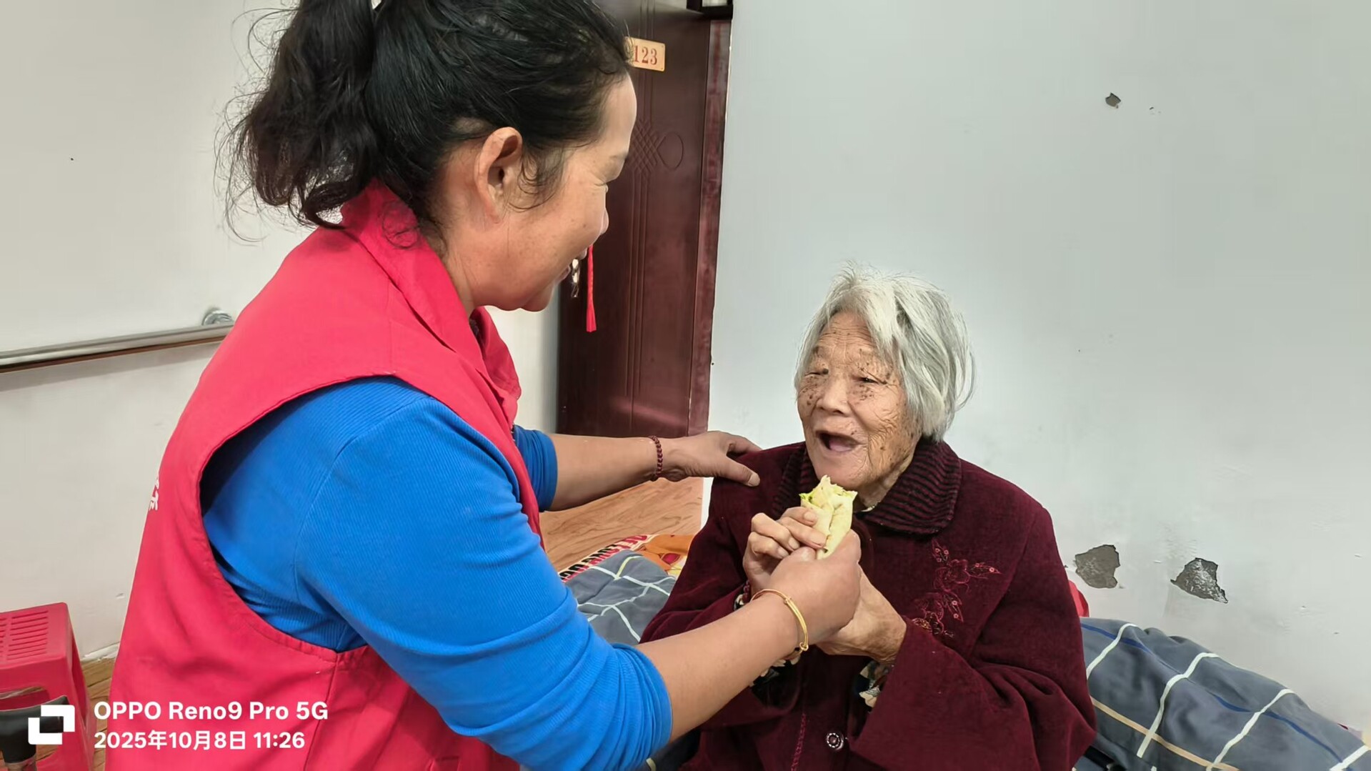 1760442598269597.jpg 1760442598269597.jpg