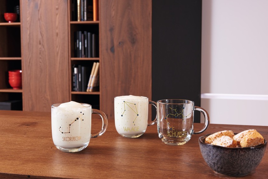 STERNZEICHEN_Tasse_400ml_046536_37_38_mood_Q.jpg