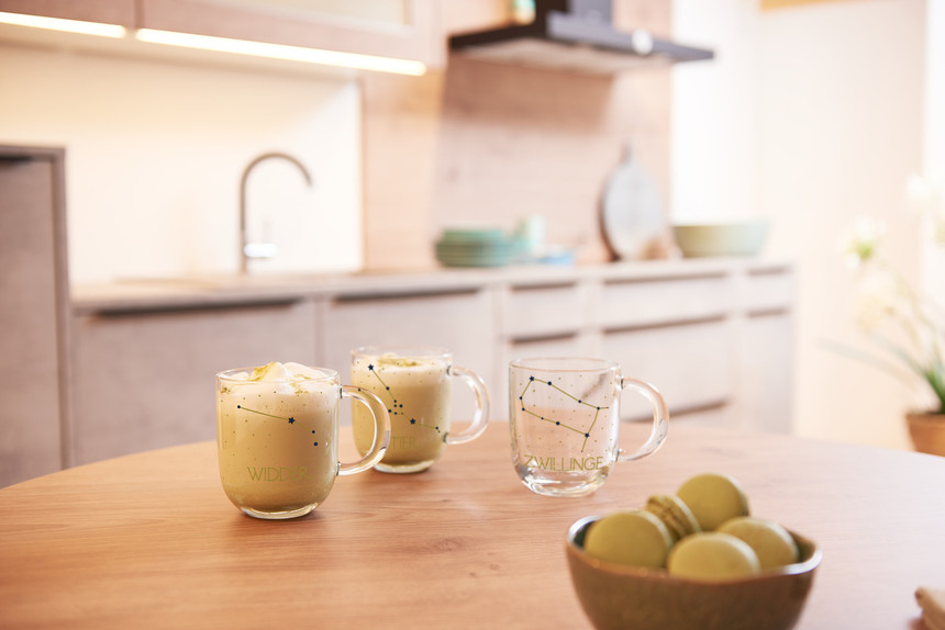 STERNZEICHEN_Tasse_400ml_04652930_31_mood_Q.jpg