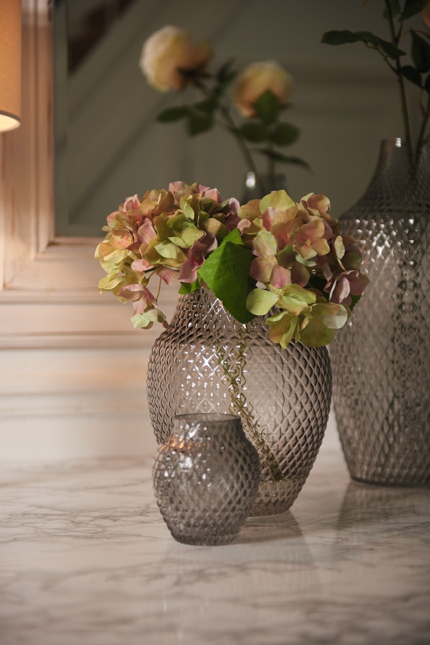 POESIA_Vase_018673_Hortensie_018681_mood_V01_H.jpg