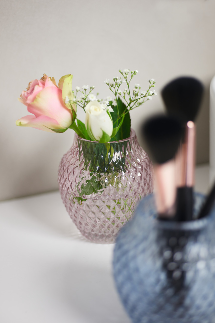 POESIA_Vase_11_018668_70_mood_V04_H.jpg