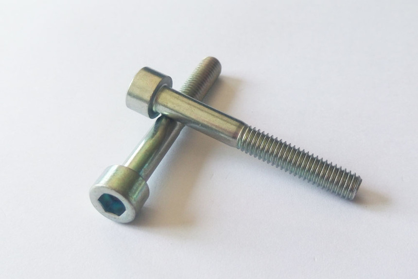 内六角圆柱头螺栓