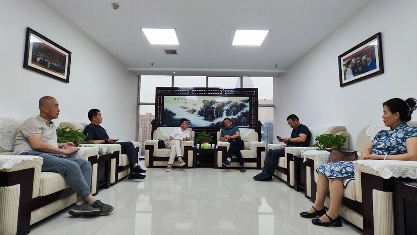 b4244cb3-3003-451e-8716-b21da473caf1.jpg