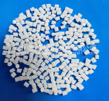 開口爽滑母料106