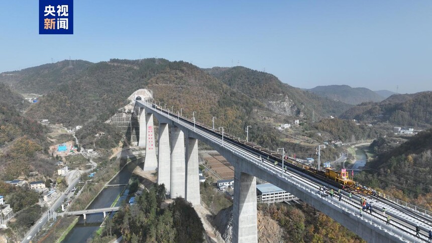 1764226637146379.jpg 11eb4353631f78b1c3213727425457e8_c8fe979b0d36b4fabfb0986579a78eb1_imageView2%2F2%2Fw%2F1260=&xtimestamp=1764225783&rand=NcPHFWoHweULxLG1&sign=2b14cabb35dd362cc559b2cdfe6eadb6.jpg