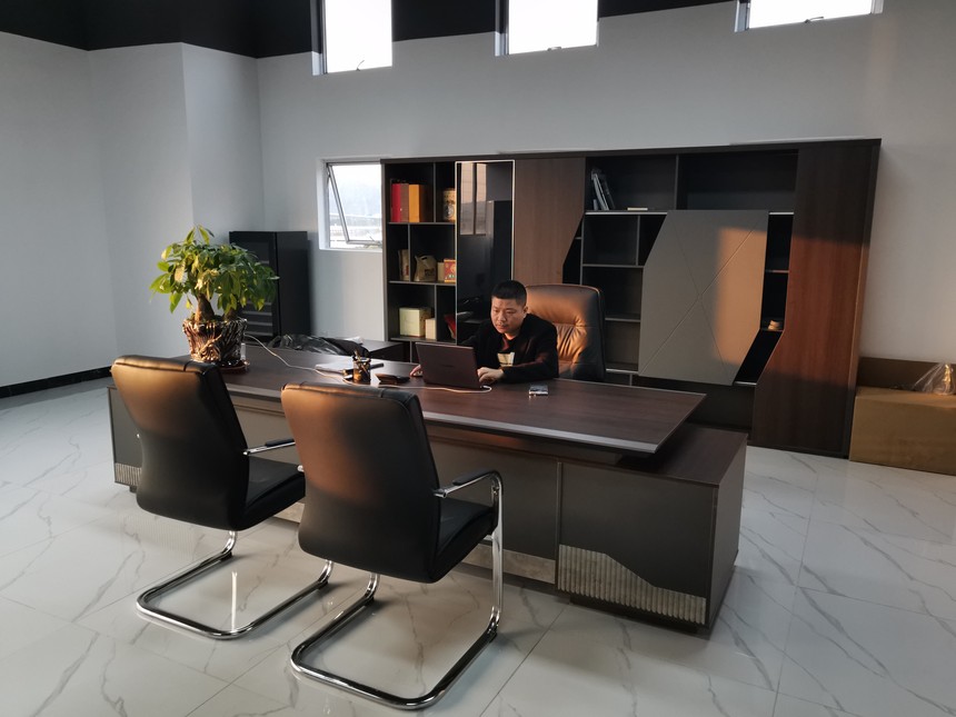 2 General Manager Office.jpg