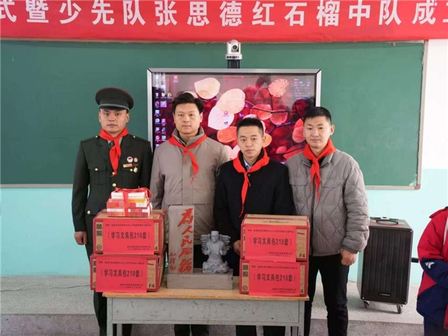 877cb04ccb3bffc2ced8a7f59daeeae.jpg