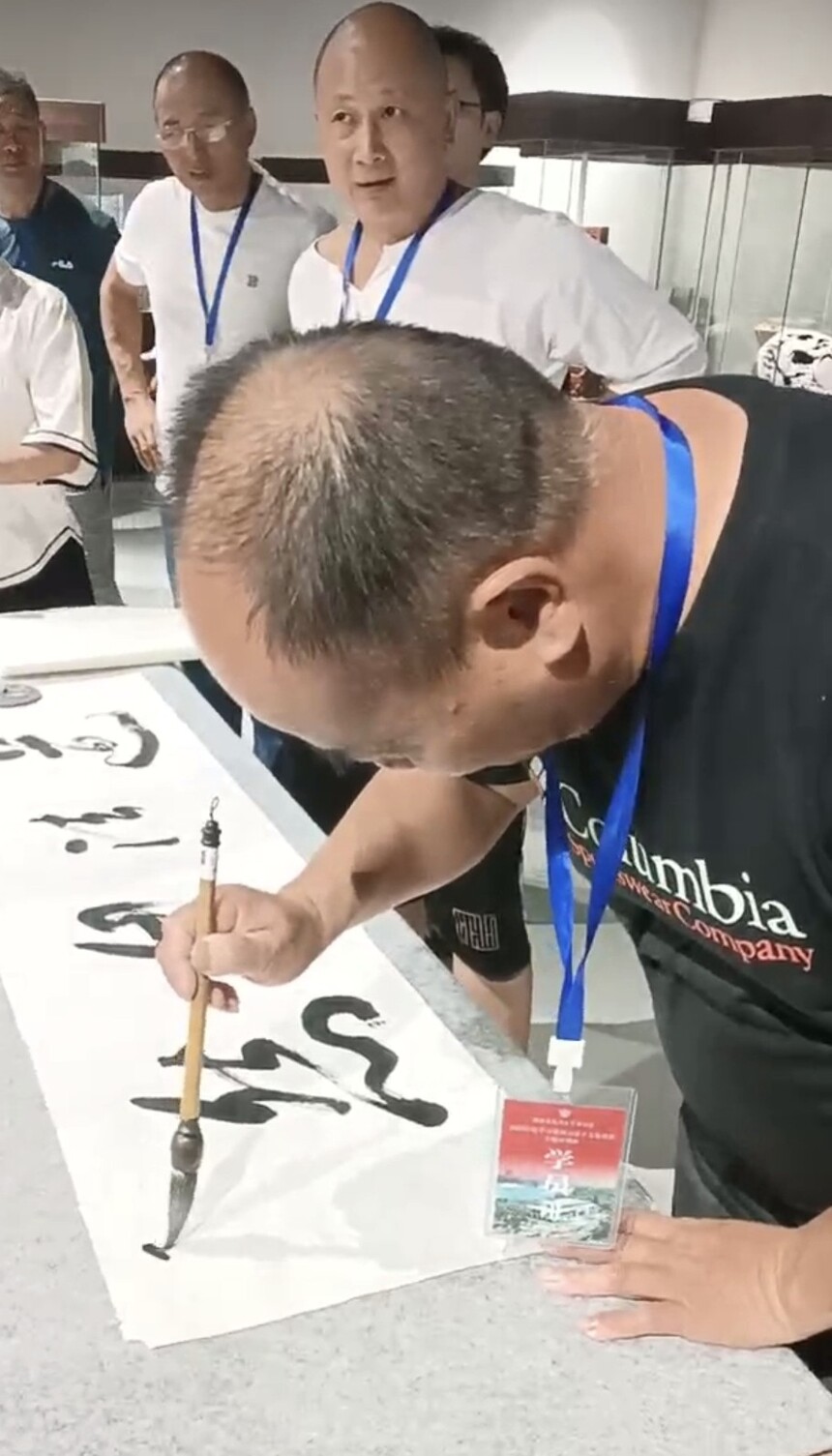1754658443980711.jpg
