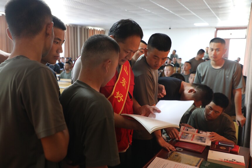 1758076395338858.jpg 0C9A2985.JPG