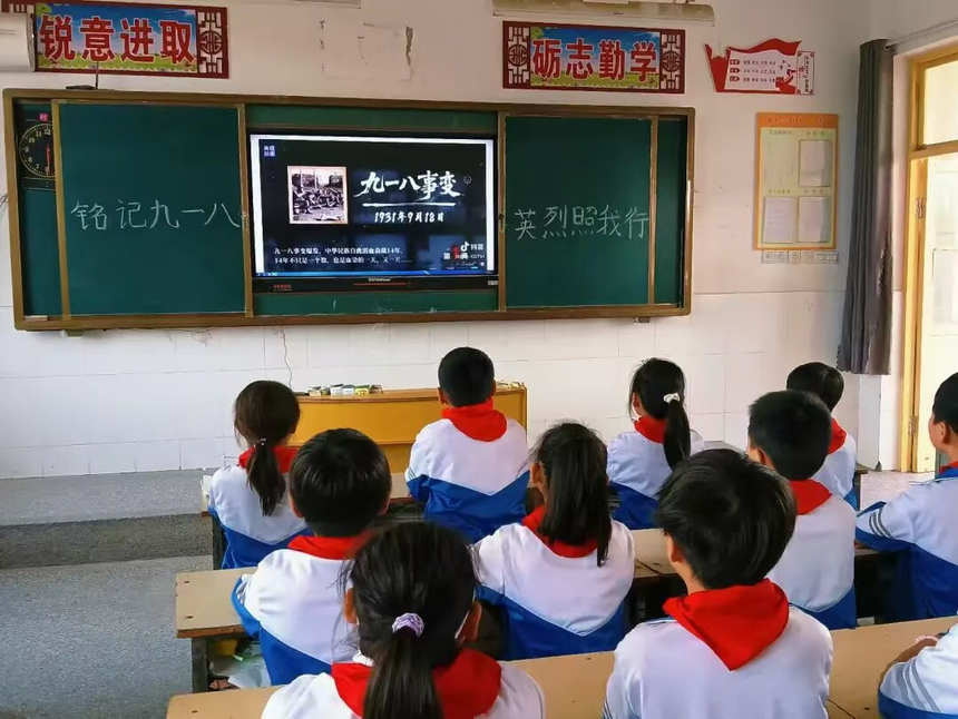 1758875594373634.png 265a8052875bd828b1d5feba1dbb2b6d.png