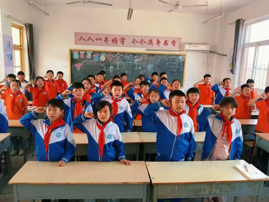 1758875617144527.png b7276650674cff149f8a15f2e1499b79.png