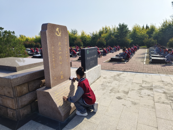 1759386794347532.png 5d097ea77650d992f0bfae6e1fc30ad5.png