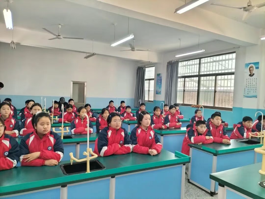 1763086051598977.png 83f8e360c196bd6145ee0296cafc7056.png