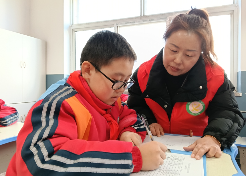 1763705070596874.png 微信截图_20251121134836.png