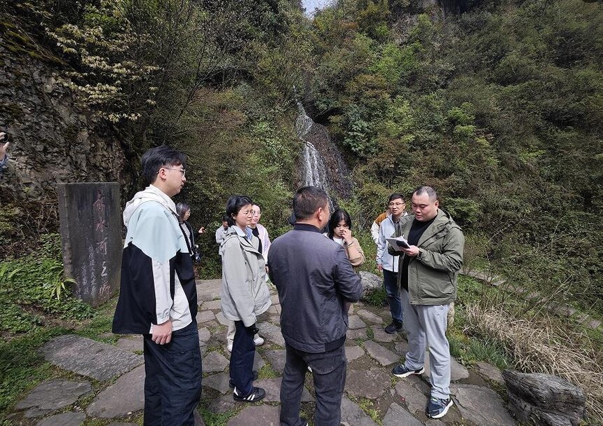 1775976472900151.jpg 2.jpg