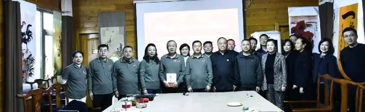 1762177944936673.jpg I2ZmZmZmZg_750_0_0_0_q80.jpg