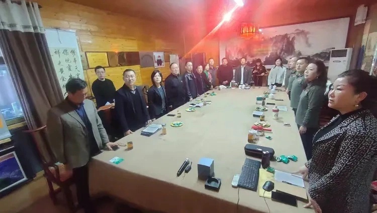 1762177956567390.jpg I2ZmZmZmZg_750_0_0_0_q80 (1).jpg