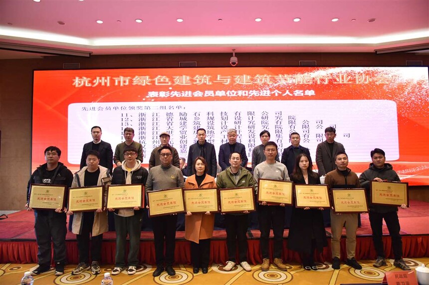 1737424671517622.jpg 1737424671517622.jpg