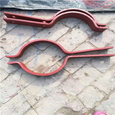 1639620145971301.jpg d2三孔管夹现场.jpg