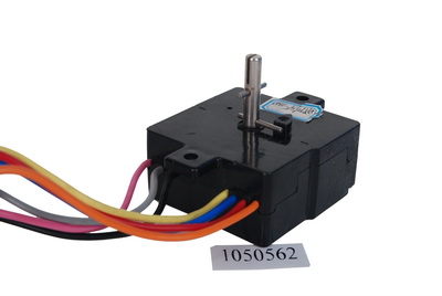 1050562   DXD15SF-13D  7W,2E,F.O.68mm,S.A.0,L.27mm,100pcsCTN,size 503830cm (5).jpg