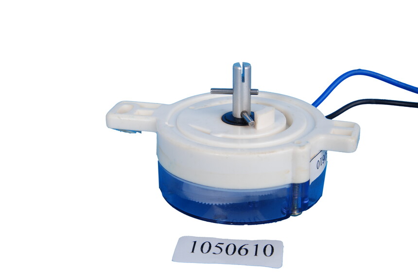 1050610  littleswan  2W,1E,S.A.180,L.17mm,100pcsCTN,size 423227.5cm (3).jpg