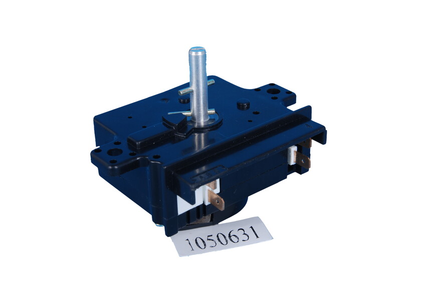 1050631   haier  4F.B,2E,F.O.68mm,S.A 0,L.26mm,100pcsCTN,size 353434cm (6).jpg
