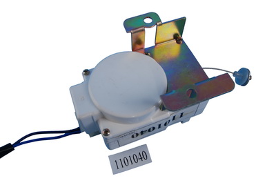 1101040 ߣAC220V . װ63.jpg