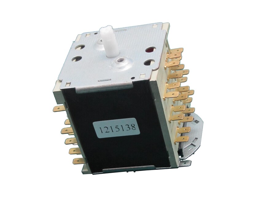 1215138 220V 16A(4A) 50HZ 6000times.jpg