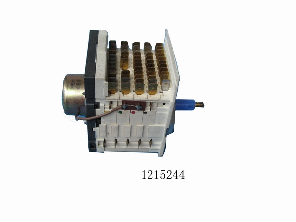 1215244  220V1.jpg
