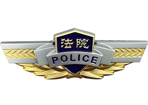 警察衣服警徽图片