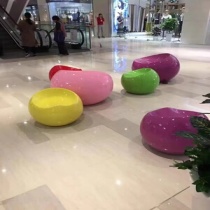 打造(zào)網紅步行街裝(zhuāng)飾玻璃鋼休閑椅雕塑異形座椅凳子定製