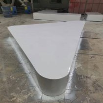 玻璃鋼方塊三角型坐凳(dèng) 廣場坐 凳公共休(xiū)息等候座椅 草莓视频官网