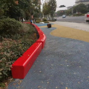 玻(bō)璃鋼樹池坐凳 公園弧形坐凳 玻璃鋼長(zhǎng)條