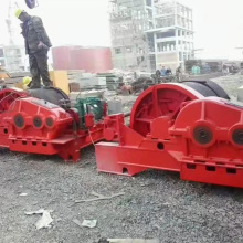 卷揚機