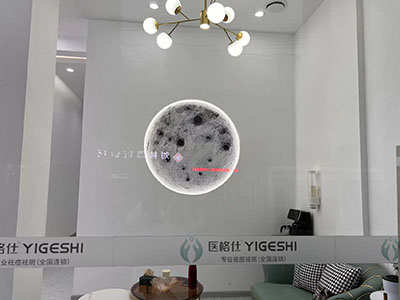 ҽǳ̸Զ밵ɫ üȻ