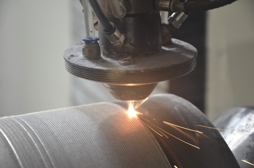 激光加工技术在机械制造中的应用 - 大连虹冠锦江机械设备有限公司