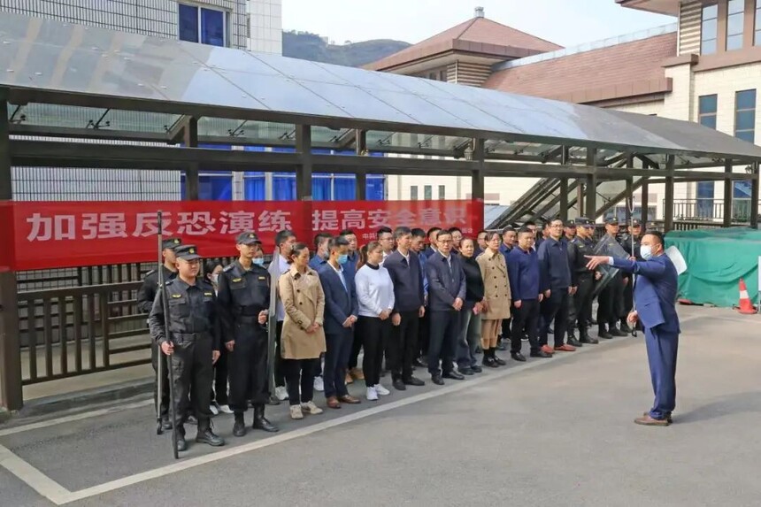 1667787827948497.jpg 640.jpg