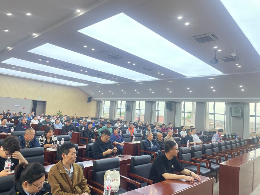 碧湖新城企業(yè)噴漆作業(yè)安全知識(shí)培訓(xùn) 碧湖新城企業(yè)噴漆作業(yè)安全知識(shí)培訓(xùn)