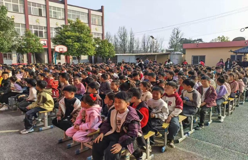 1762326976106372.jpg 115e986f22319bc165148489a97721c5.jpg