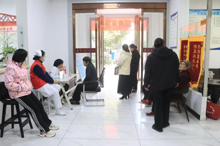 1762483901823212.jpg 6d1b5a6d9552c1722b8aaaa7908fe6fa.jpg